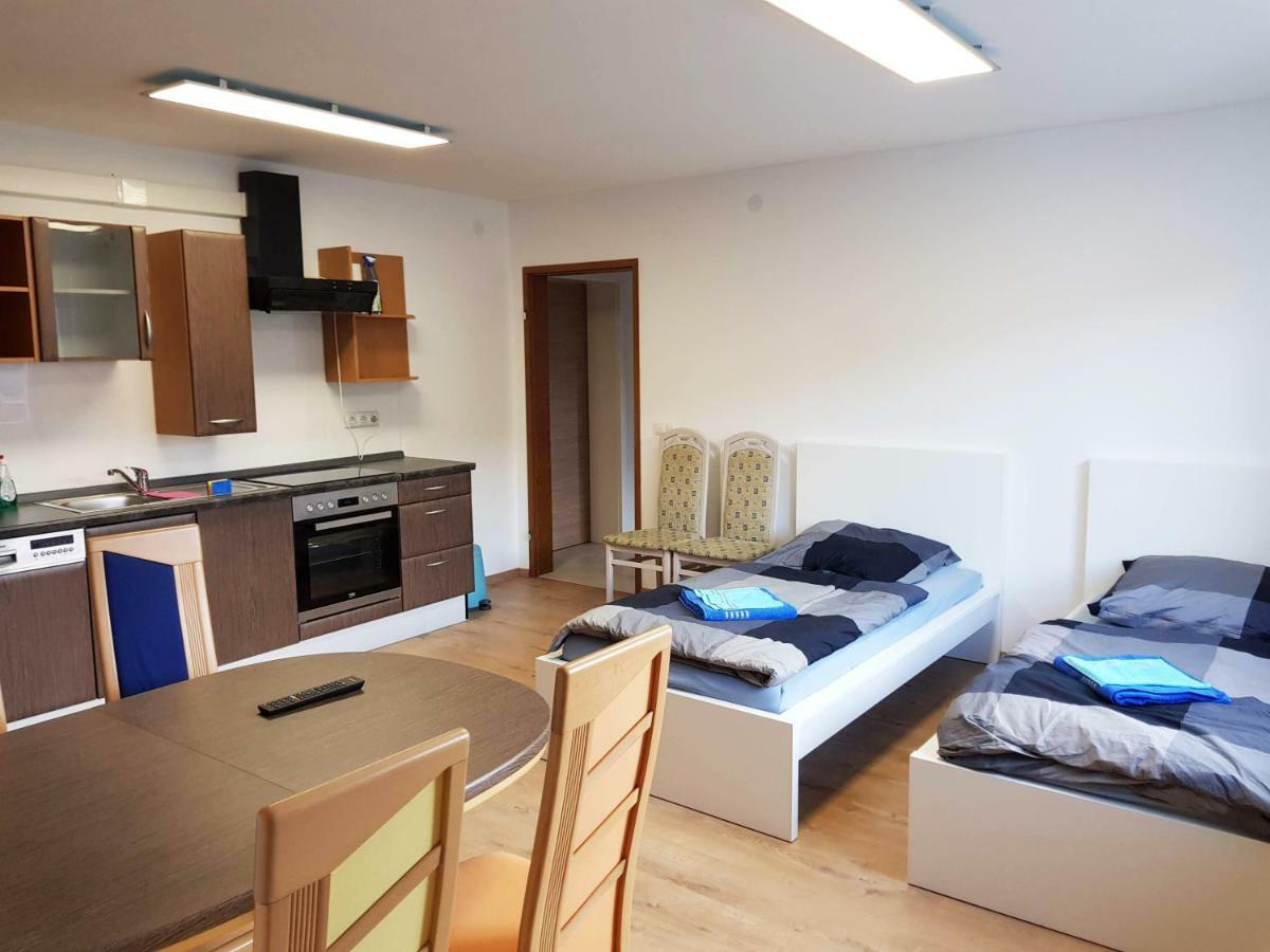 Monteurzimmer Obersulm Екстериор снимка